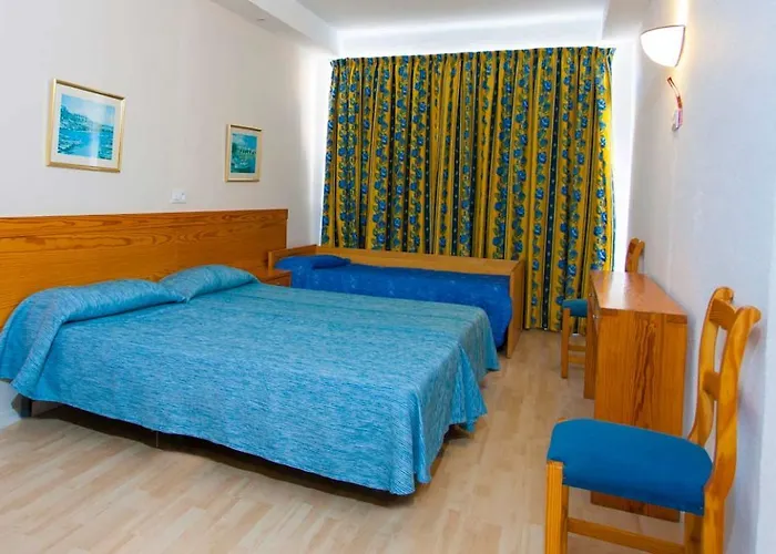 Planet Blue Hotel